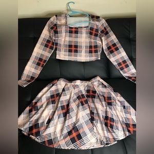 Two piece multi color skirt set